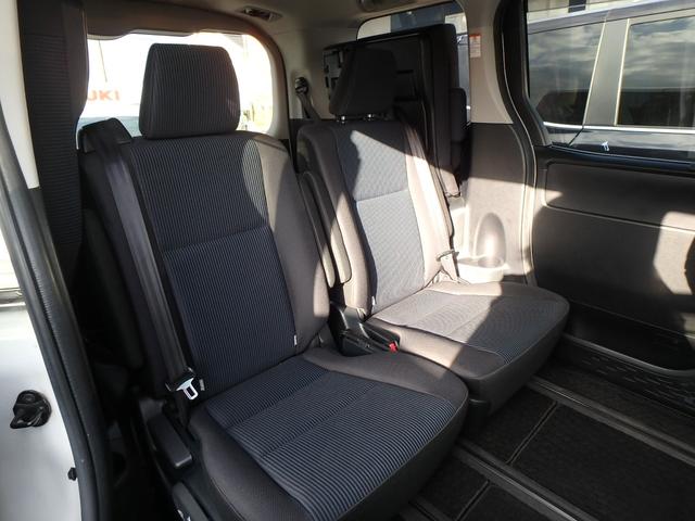 ノア ハイブリッドＸ　ＥＴＣ　ナビ　バックカメラ　ＬＥＤヘッドライト　ブレーキサポート　レーンサポート　ソナー　クルーズコントロール　スマートキー　プッシュスタート　両側電動スライドドア　オートマチックハイビーム（28枚目）