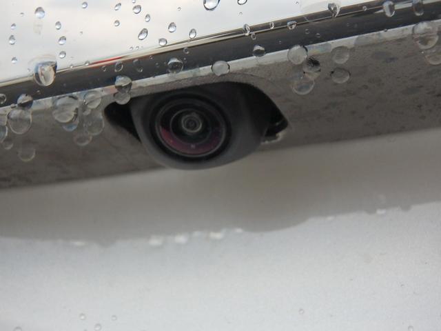 ハイエースバン スーパーＧＬ　ダークプライムＩＩ　前後ドライブレコーダー　ＥＴＣ　全方位カメラ　ベッドキット　ナビ　ＬＥＤヘッドライト　ブレーキサポート　レーンサポート　ソナー　両側電動スライドドア　オートマチックハイビーム　電動格納ミラー（9枚目）