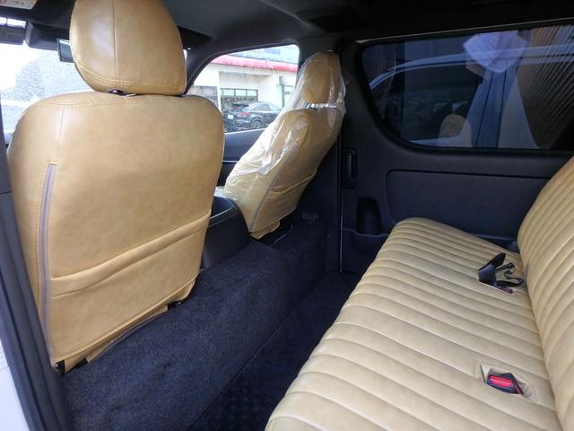 ハイエースバン スーパーＧＬ　ダークプライムＩＩ　前後ドライブレコーダー　ＥＴＣ　全方位カメラ　ベッドキット　ナビ　ＬＥＤヘッドライト　ブレーキサポート　レーンサポート　ソナー　両側電動スライドドア　オートマチックハイビーム　電動格納ミラー（25枚目）