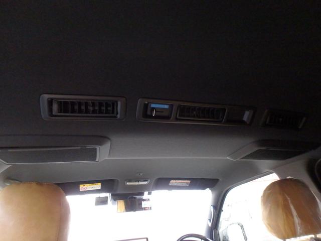 ハイエースバン スーパーＧＬ　ダークプライムＩＩ　前後ドライブレコーダー　ＥＴＣ　全方位カメラ　ベッドキット　ナビ　ＬＥＤヘッドライト　ブレーキサポート　レーンサポート　ソナー　両側電動スライドドア　オートマチックハイビーム　電動格納ミラー（29枚目）