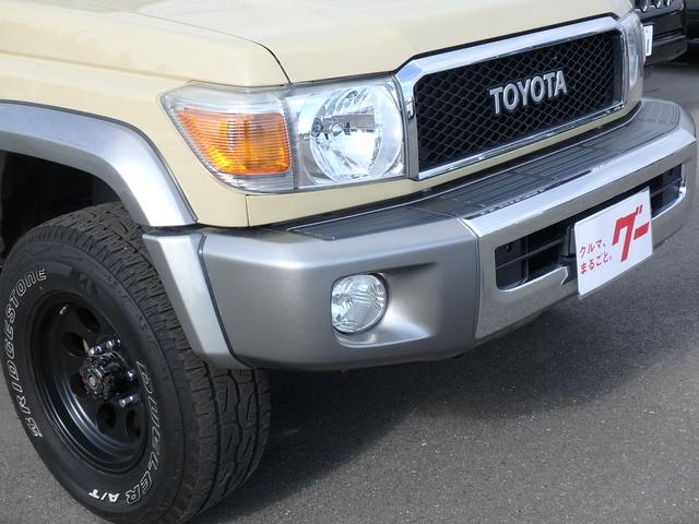 ランドクルーザー70 バン 30thアニバーサリー 4WD 5MT 前後ドライブレコーダー ETC2.0 ナビ バックカメラ キーレス シートカバー エアコン パワステ パワーウィンドウ Wエアバッグ(5枚目)