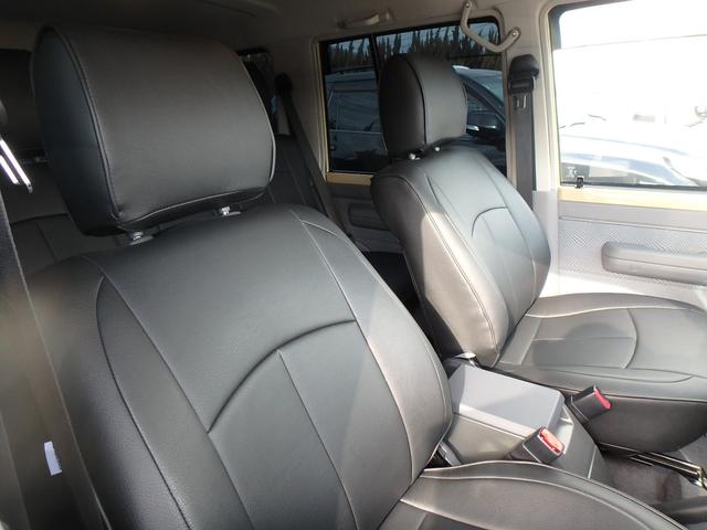 ランドクルーザー70 バン 30thアニバーサリー 4WD 5MT 前後ドライブレコーダー ETC2.0 ナビ バックカメラ キーレス シートカバー エアコン パワステ パワーウィンドウ Wエアバッグ(31枚目)