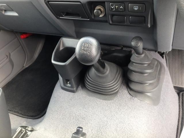 ランドクルーザー70 バン 30thアニバーサリー 4WD 5MT 前後ドライブレコーダー ETC2.0 ナビ バックカメラ キーレス シートカバー エアコン パワステ パワーウィンドウ Wエアバッグ(45枚目)