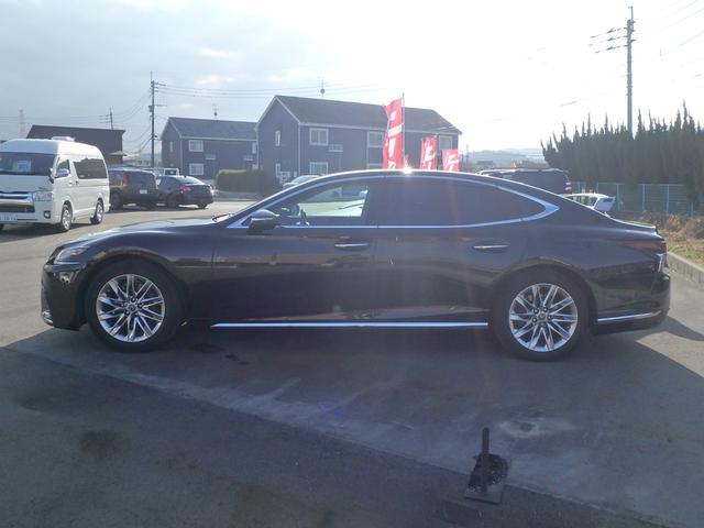 ＬＳ ＬＳ５００　エグゼクティブ　ドライブレコーダー　ＥＴＣ２．０　全方位カメラ　ルームミラーモニター　ナビ　ブレーキサポート　レーンサポート　ソナー　クルーズコントロール　ＬＥＤヘッドライト　前席パワーシート　前席シートエアコン（12枚目）