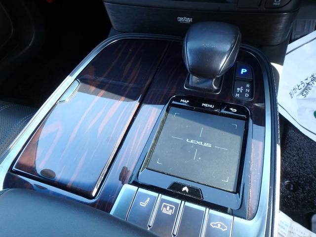 ＬＳ ＬＳ５００　エグゼクティブ　ドライブレコーダー　ＥＴＣ２．０　全方位カメラ　ルームミラーモニター　ナビ　ブレーキサポート　レーンサポート　ソナー　クルーズコントロール　ＬＥＤヘッドライト　前席パワーシート　前席シートエアコン（56枚目）