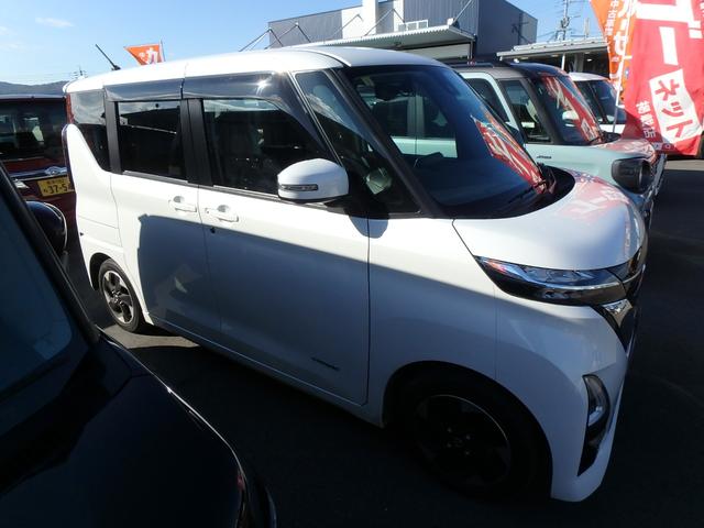 ルークス ハイウェイスター　Ｘ　全方位カメラ　ナビ　ブレーキサポート　レーンサポート　ソナー　アイドリングストップ　左側電動スライドドア　スマートキー　プッシュスタート　オートライト　オートエアコン　サイドＷエアバッグ（11枚目）