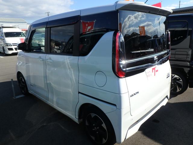 ルークス ハイウェイスター　Ｘ　全方位カメラ　ナビ　ブレーキサポート　レーンサポート　ソナー　アイドリングストップ　左側電動スライドドア　スマートキー　プッシュスタート　オートライト　オートエアコン　サイドＷエアバッグ（17枚目）