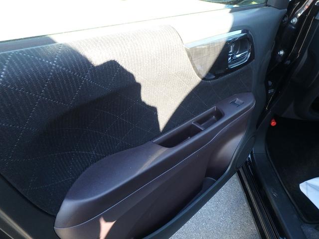 Ｎ－ＯＮＥ プレミアム・Ｌパッケージ　ＥＴＣ　ナビ　スマートキー　プッシュスタート　ＨＩＤヘッドライト　オートライト　オートエアコン　サイドＷエアバッグ　電動格納ミラー（17枚目）