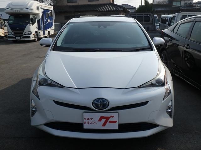 プリウス Ｓツーリングセレクション　ＥＴＣ　ナビ　ＬＥＤヘッドライト　バックカメラ　ブレーキサポート　レーンサポート　クルーズコントロール　スマートキー　プッシュスタート　Ｗシートヒーター　オートライト　オートエアコン（4枚目）