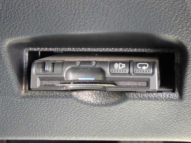 プリウス Ｓツーリングセレクション　ＥＴＣ　ナビ　ＬＥＤヘッドライト　バックカメラ　ブレーキサポート　レーンサポート　クルーズコントロール　スマートキー　プッシュスタート　Ｗシートヒーター　オートライト　オートエアコン（43枚目）