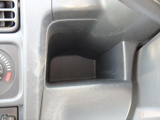 NT100クリッパートラック DX 5MT 4WD ラジオ オートライト Wエアバッグ(34枚目)