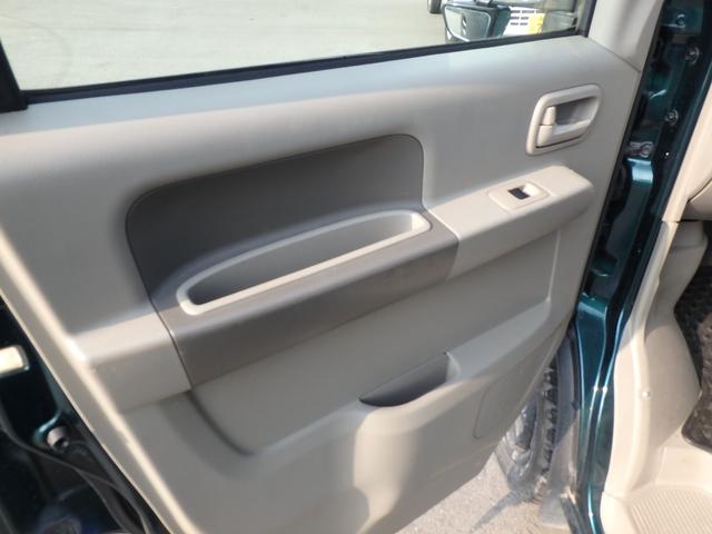 エブリイ ＰＣ　ハイルーフ　５ＭＴ　前後ドライブレコーダー　ＥＴＣ　リフトアップ　マットタイヤ　ナビ　キーレス　エアコン　パワステ　パワーウィンドウ　Ｗエアバッグ（17枚目）