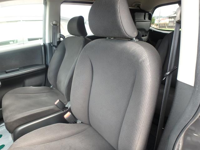 フリード Ｇ　ジャストセレクション　ＥＴＣ　ナビ　バックカメラ　キーレス　左側電動スライドドア　オートライト　オートエアコン　Ｗエアバッグ　電動格納ミラー（18枚目）