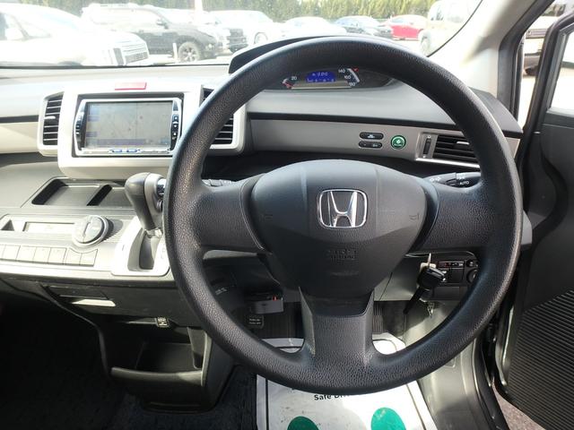 フリード Ｇ　ジャストセレクション　ＥＴＣ　ナビ　バックカメラ　キーレス　左側電動スライドドア　オートライト　オートエアコン　Ｗエアバッグ　電動格納ミラー（37枚目）