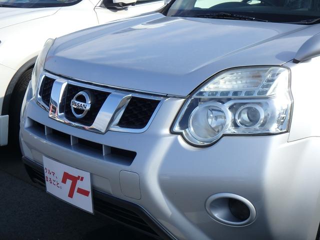 エクストレイル ２０Ｘ　４ＷＤ　ナビ　バックカメラ　ＨＩＤヘッドライト　スマートキー　Ｗシートヒーター（2枚目）