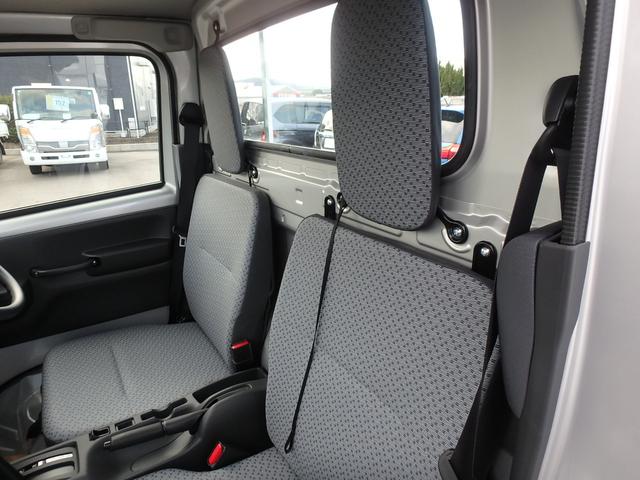 クリッパートラック ＤＸ　届出済未使用車　４ＷＤ　ＦＭオーディオ　キーレス　アイドリングストップ　ソナー　オートライト　Ｗエアバッグ（15枚目）