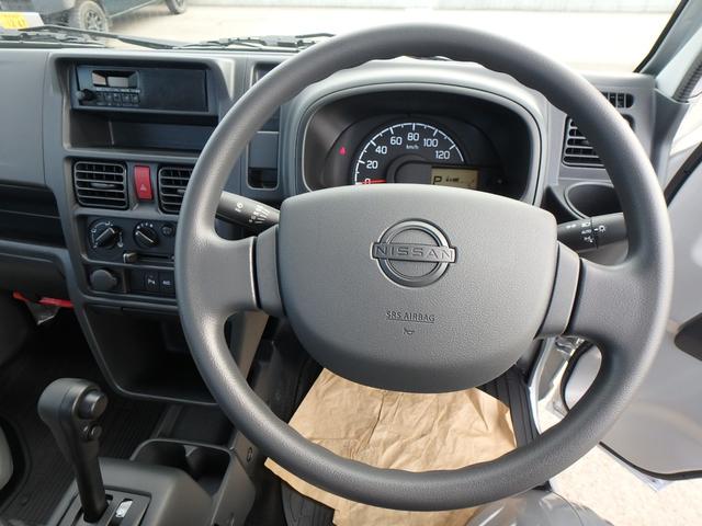 クリッパートラック ＤＸ　届出済未使用車　４ＷＤ　ＦＭオーディオ　キーレス　アイドリングストップ　ソナー　オートライト　Ｗエアバッグ（27枚目）