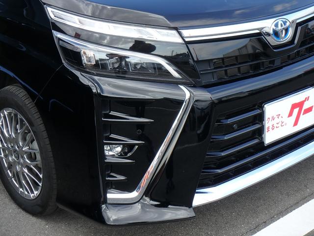 ヴォクシー ハイブリッドZS 煌III 前後ドライブレコーダー ETC ナビ LEDヘッドライト ブレーキサポート レーンサポート ソナー クルーズコントロール 両側電動スライドドア Wシートヒーター フリップダウンモニター スマートキー(6枚目)