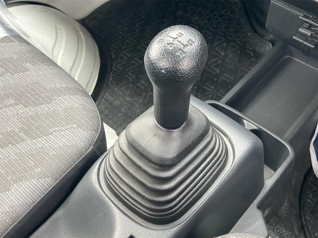 キャリイトラック FC 軽トラック 5速マニュアル エアコン ヘッドライトレベライザー 積載量350kg(39枚目)