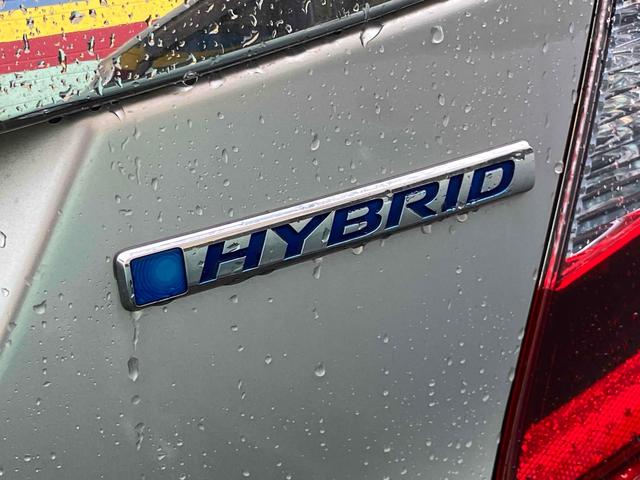 フィットハイブリッド ベースグレード　ハイブリッド　ナビ　ＴＶ　スマートキー　電動格納ミラー　ＡＴ　盗難防止システム　衝突安全ボディ　ＣＤ　ＤＶＤ再生　ＵＳＢ　ミュージックプレイヤー接続可　Ｂｌｕｅｔｏｏｔｈ　ＡＢＳ　ＥＳＣ　エアコン（27枚目）