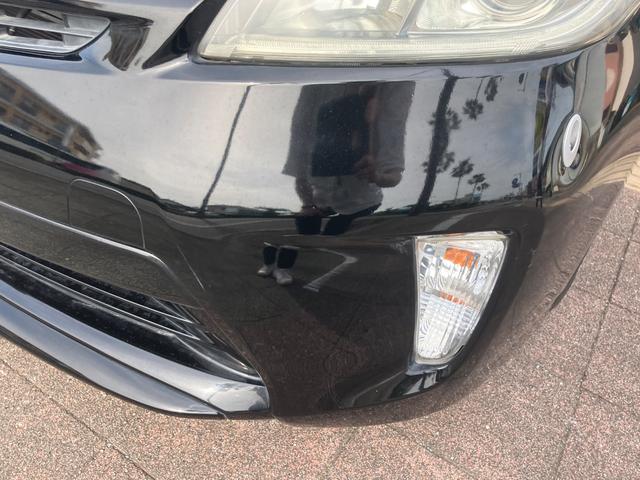 プリウス Ｓ　ＥＴＣ　ナビ　ＴＶ　アルミホイール　オートライト　ＨＩＤ　ＣＶＴ　スマートキー　電動格納ミラー　盗難防止システム　ＣＤ　ＤＶＤ再生　ＵＳＢ　ミュージックプレイヤー接続可　Ｂｌｕｅｔｏｏｔｈ（28枚目）