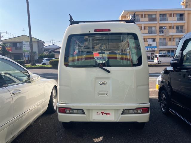 ハイゼットカーゴ スペシャル　箱バン　ハイルーフ　ＡＴ　両側スライドドア　アイドリングストップ　エアコン　運転席エアバッグ　助手席エアバッグ　積載量３５０ｋｇ　ヘッドライトレベライザー（16枚目）