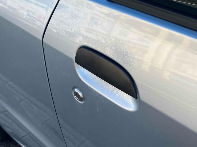 ミラ ＴＸ　ＣＶＴ　盗難防止システム　ＡＢＳ　衝突安全ボディ　エアコン　パワーステアリング　パワーウィンドウ　運転席エアバッグ　助手席エアバッグ（16枚目）