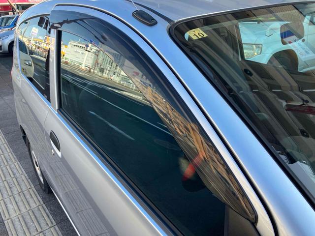 ミラ ＴＸ　ＣＶＴ　盗難防止システム　ＡＢＳ　衝突安全ボディ　エアコン　パワーステアリング　パワーウィンドウ　運転席エアバッグ　助手席エアバッグ（18枚目）