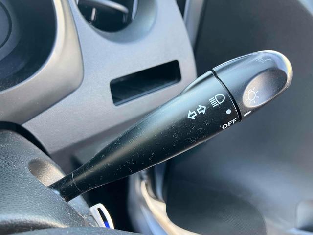 ミラ ＴＸ　ＣＶＴ　盗難防止システム　ＡＢＳ　衝突安全ボディ　エアコン　パワーステアリング　パワーウィンドウ　運転席エアバッグ　助手席エアバッグ（45枚目）