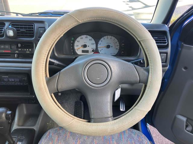 ジムニー XC 4WD ETC オートマチック ABS ルーフレール アルミホイール(3枚目)