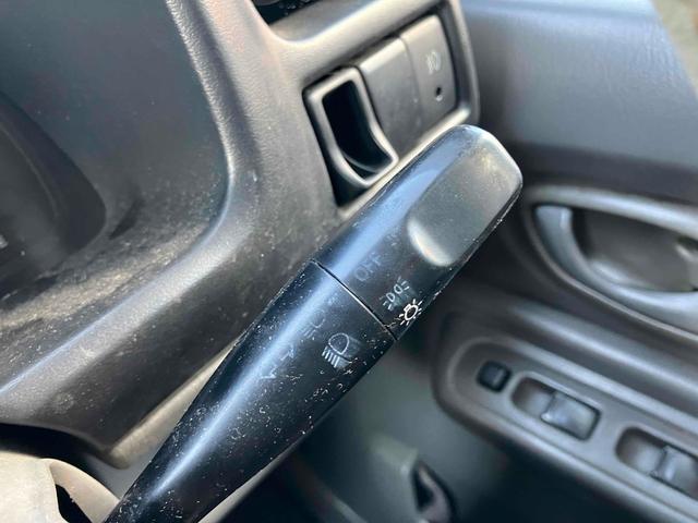 ジムニー XC 4WD ETC オートマチック ABS ルーフレール アルミホイール(9枚目)