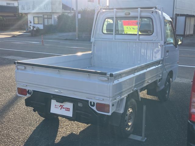 サンバートラック 軽トラ 4WD MT エアコン 運転席エアバッグ 三方開 ヘッドライトレベライザー(17枚目)