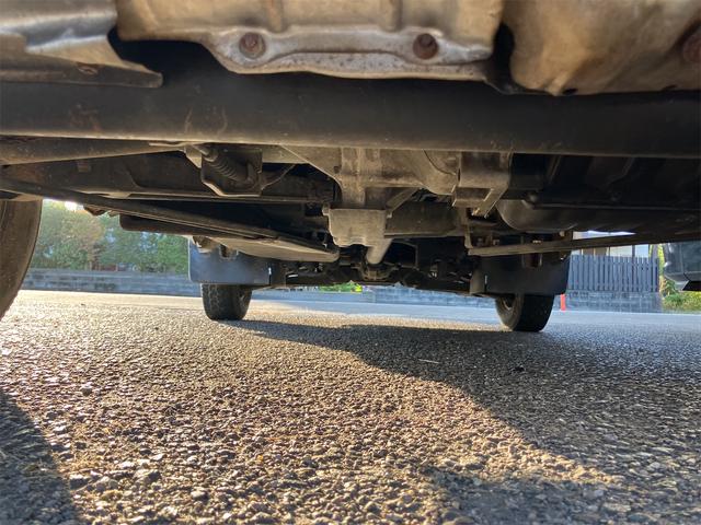 サンバートラック 軽トラ 4WD MT エアコン 運転席エアバッグ 三方開 ヘッドライトレベライザー(23枚目)