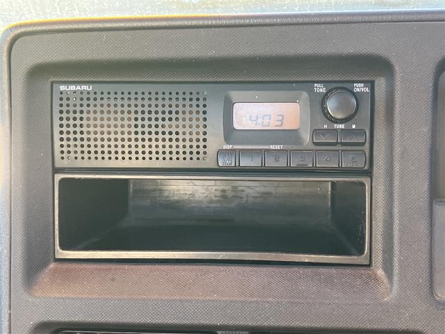 サンバートラック 軽トラ 4WD MT エアコン 運転席エアバッグ 三方開 ヘッドライトレベライザー(32枚目)