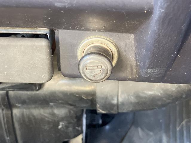 サンバートラック 軽トラ 4WD MT エアコン 運転席エアバッグ 三方開 ヘッドライトレベライザー(37枚目)