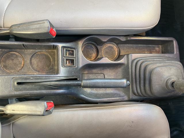 サンバートラック 軽トラ 4WD MT エアコン 運転席エアバッグ 三方開 ヘッドライトレベライザー(41枚目)