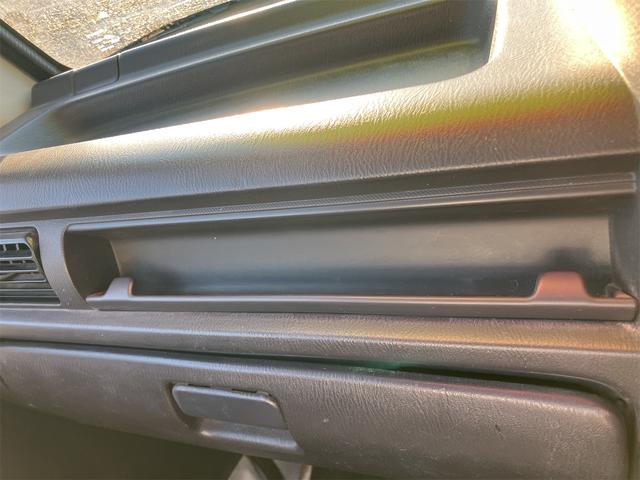 サンバートラック 軽トラ 4WD MT エアコン 運転席エアバッグ 三方開 ヘッドライトレベライザー(44枚目)