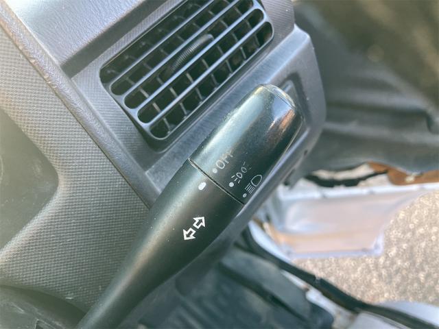 サンバートラック 軽トラ 4WD MT エアコン 運転席エアバッグ 三方開 ヘッドライトレベライザー(52枚目)