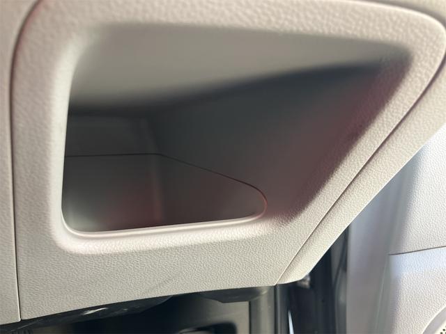 CR-Z α ETC バックカメラ ナビ TV オートクルーズコントロール CVT オートライト HID スマートキー アイドリングストップ 電動格納ミラー アルミホイール 盗難防止システム 衝突安全ボディ ABS(51枚目)