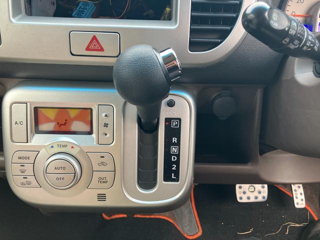 ���i�����ގ��ɕK�����삷�郌�o�[�ł��B����̂��₷�����̂ɂȂ��Ă��܂��B���Ј�x�̊����Ă��������B