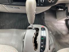 当店のお車をご覧いただきましてありがとうございます。お車についてのご質問やお見積りのご依頼、ご購入にあたってのご相談などお気軽にお問い合わせ下さい！ 3