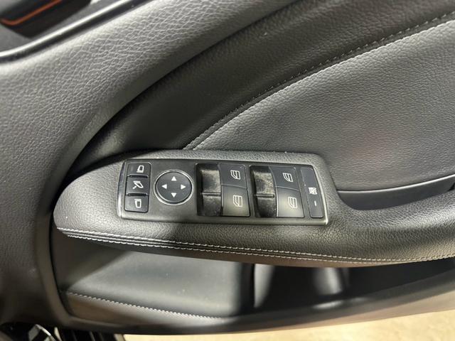 Ｂクラス Ｂ１８０　ブルーエフィシェンシー　パワーシート　ＴＶ　クリアランスソナー　キーレスエントリー　シートヒーター　電動格納ミラー　アルミホイール　クルーズコントロール（13枚目）