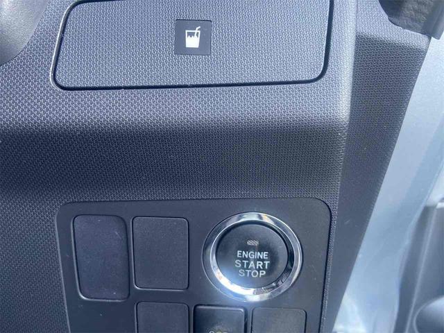 ステラ カスタムＲ　ナビ　ＴＶ　ＨＩＤ　ＬＥＤヘッドランプ　スマートキー　アイドリングストップ　電動格納ミラー　ベンチシート　ＣＶＴ　盗難防止システム　ＡＢＳ　アルミホイール　衝突安全ボディ　エアコン　パワーステアリング（8枚目）
