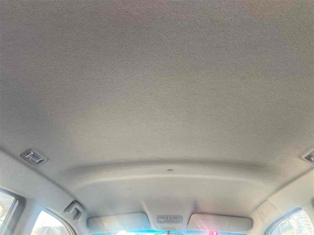 ステラ カスタムＲ　ナビ　ＴＶ　ＨＩＤ　ＬＥＤヘッドランプ　スマートキー　アイドリングストップ　電動格納ミラー　ベンチシート　ＣＶＴ　盗難防止システム　ＡＢＳ　アルミホイール　衝突安全ボディ　エアコン　パワーステアリング（20枚目）