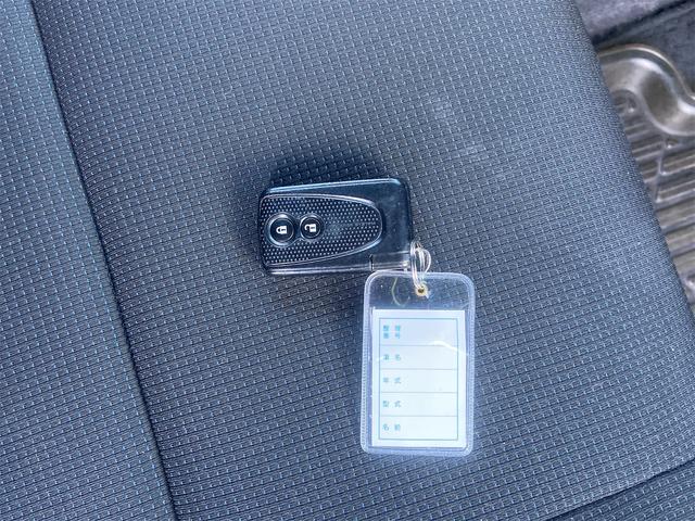 ムーヴコンテ カスタム　Ｘ　スマートキー　電動格納ミラー　ベンチシート　ＣＶＴ　ＣＤ　エアコン　パワーステアリング　パワーウィンドウ（7枚目）