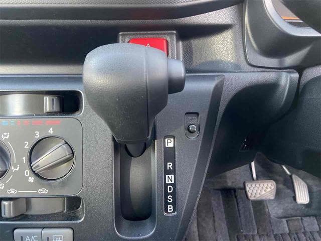 ミライース Ｌ　ＳＡＩＩＩ　ドライブレコーダー　クリアランスソナー　衝突被害軽減システム　オートマチックハイビーム　キーレスエントリー　アイドリングストップ　ＣＶＴ　盗難防止システム　ＡＢＳ　ＥＳＣ　ＣＤ　ＵＳＢ（5枚目）