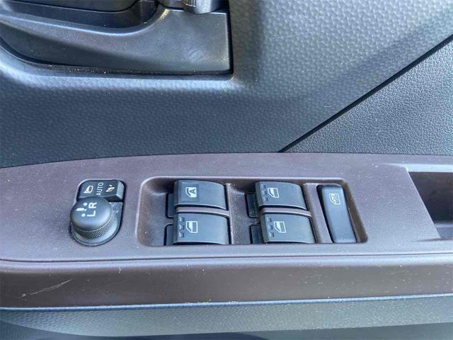 トール X SAII バックカメラ ナビ TV 両側スライド・片側電動 クリアランスソナー 衝突被害軽減システム スマートキー アイドリングストップ 電動格納ミラー CVT 盗難防止システム 衝突安全ボディ ABS ESC(10枚目)