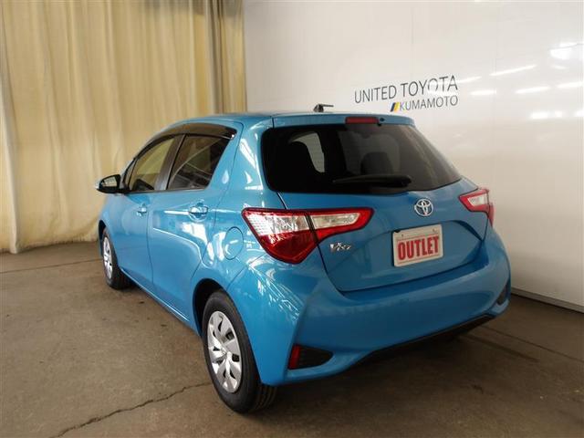 ヴィッツ F セキュリティ 衝突被害軽減装置 アイドリングストップ車 パワーウィンドウ エアバック Wエアバック エアコン 横滑り防止装置 スマートキー キーレスキー パワステ ワンセグTV ナビ・TV ABS(3枚目)