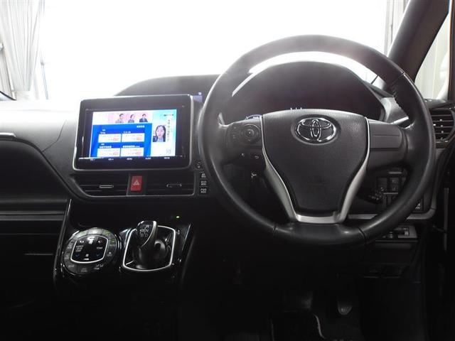 ノア ハイブリッドSi ダブルバイビー LEDヘッドライト クルコン 横滑り防止装置 メンテナンスノート 盗難防止システム エアバッグ アルミ メモリ-ナビ スマキー 1オーナー Wエアコン ABS ナビ&TV デュアルエアバッグ ETC(4枚目)