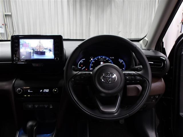 ヤリスクロス ハイブリッドＺ　ドライブレコーダ　インテリジェントキー　アルミホイル　ＬＥＤライト　１オ－ナ－　リアカメラ　クルーズコントロール　横滑り防止システム　ＴＶ　電動シ－ト　パワステ　オートエアコン　キーフリー　ＥＴＣ付き（4枚目）